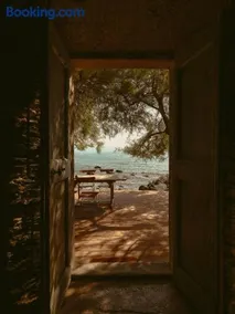 A Casa di U Scogliu Maison les pieds dans l eau Cap Corse - Image 1