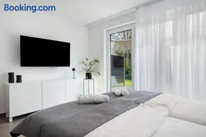 Apartment Aura - Image 3