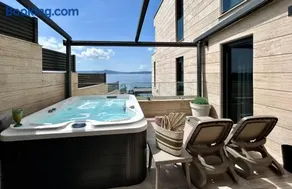 BEACH FRONT VILLA FRAN - DELUXE SEA VIEW SUITE with private jacuzzi # 3 - Image 4