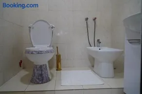 Gulistan Hotel - Image 3