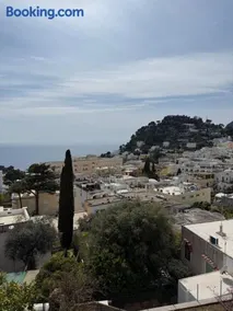Capri Suite Dreams - Image 2