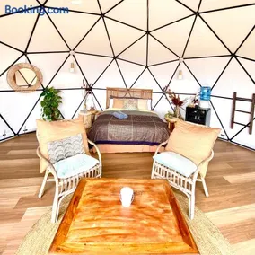 Noosa Water Element Dome - Breathtaking Views - Image 4