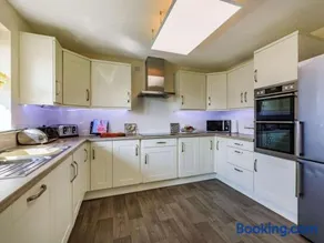 3 Bed in Bideford oc-51790 - Image 4