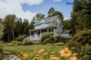 Chalet Le Blue Hill - Image 1