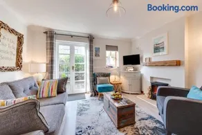 2 Bed in Padstow oc-p00424 - Image 3