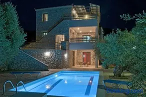 Villa Niobe - Image 1