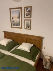 The Dachshund's Chateau - klidné ubytování u D1, parkování - Image 2