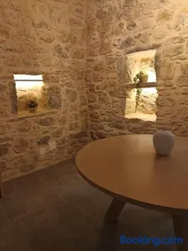 Armathia Accommodation - Image 3
