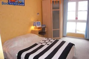 Les Comptoirs - Image 1