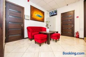 Amber vila - Image 3