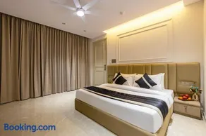 Hotel The Emporio A Elite Near Shaheed Sthal Metro Station - Image 2