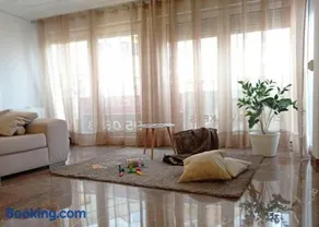 Apartamento céntrico 5 habitaciones - 204 m2 a 300 m de la playa - Image 1