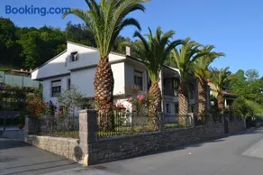 Apartamentos Las Palmeras - Image 1