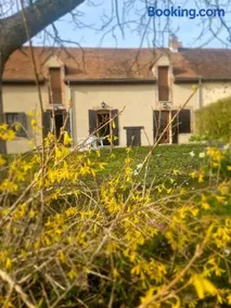 Grande Maison à la Campagne - Image 2
