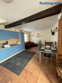 Casa Inglese - Image 2