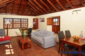 La Taberna - Image 2