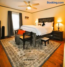 Country Feel with Downtown Convenience - WiFi - 10 Min to Red River Gorge & Natural Bridge - Image 1