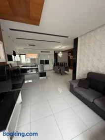 Exclusive Penthouse Jacuzzi Rooftop San Julian - Image 1