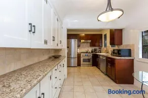 Renovated Spanish 3BD 2BA near Beverly Hills - Image 4