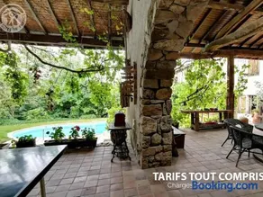 Charme Rural avec Piscine Privée et Animaux Acceptés - Image 1