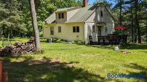 Yellow Barn House - Image 3