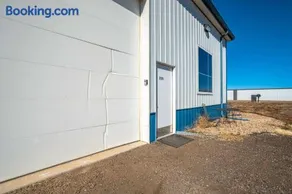 Cozy 1BR Retreat Sleeps 4 Near I-70 & DEN - Image 5