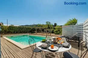 Villa Syrah avec piscine privée chauffée à 25 km de la mer - Image 1