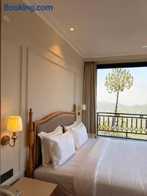 Kasauli Castle Resort - Image 2