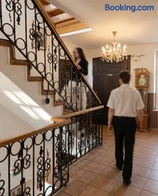 Hotel Salamander - Garni - Image 4
