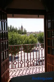 Hostal Santa Barbara - Image 2