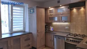 Apartament Leliwa - Centrum - blisko dworca PKP - blisko Starówki - restauracje i sklepy w pobliżu - pierwsze piętro - możliwy kurs na lotnisko -faktura - kawa - herbata - English - Image 1