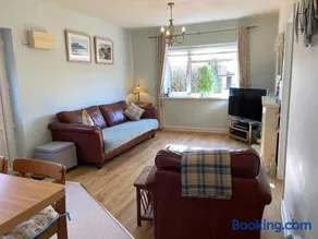 Sleepy Donkey Cottage - Image 3