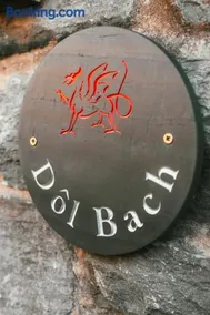 Dolbach Cottage Snowdonia - Image 4