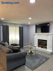 Home in Tobyhanna, Poconos Mountain, Pennsylvania - Image 5