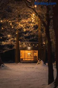 Beautiful Tiny house on the lake side. - Image 2