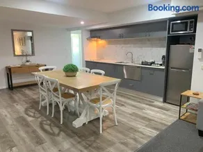 Corrigans Beach View Apartment 211 - Image 3