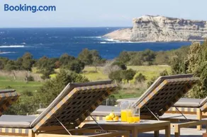 Tranquil Oasis: 5 Bedroom Villa in Ibiza City,1002 - Image 3