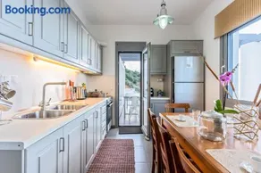 Ioannis House - Image 3