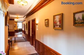 TB Palace Hotel & SPA - Image 5