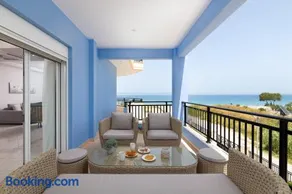 White & Blue Beachfront Luxury Villa - Image 4