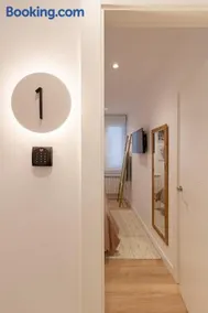 AH Room4You Oviedo by Asturias Holidays - Image 1