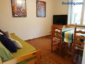 4PA76 Appartement avec piscine et parking - Image 2
