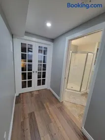 Stylish one bedroom Apartment. - Image 1