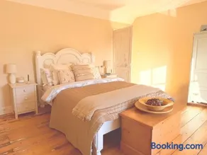 Beehive Cottage - Image 1