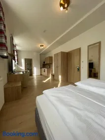 Hotel am Römerplatz - Image 4