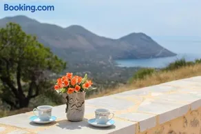 Stone house with Amazing View - Image 3