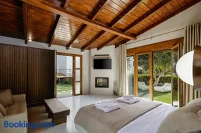 Alpha Estate & Spa - Image 4