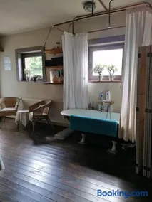 Vakantiehuis in de velden met zwemvijver en Jeu de Boules baan - Image 4