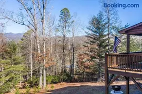 3-Story Private Cabin with Hot Tub and Fire Pit - Image 2