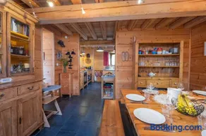Chalet L'Orcières, Spa Privé et Charme Montagnard - Image 3